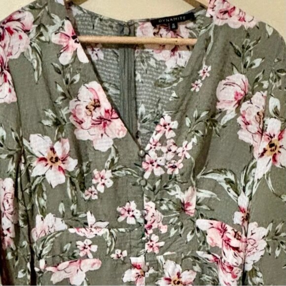 Dynamite Floral V Neck Sage Green  Dress with Mini Skirt Size M - Picture 3 of 7